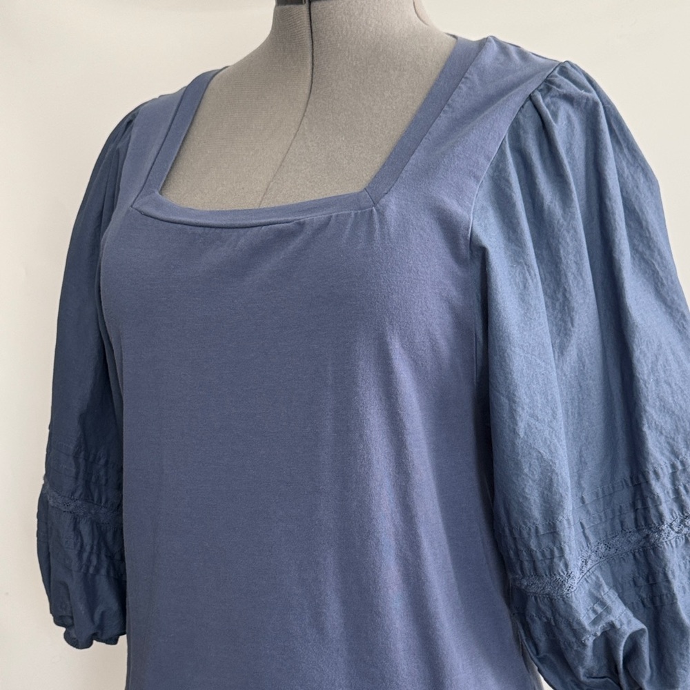 LC LAUREN CONRAD™️ Women's Sz L Balloon Sleeve Blue Shirt